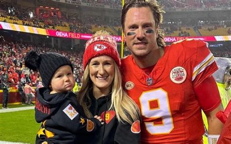 blaine gabbert wife|More.